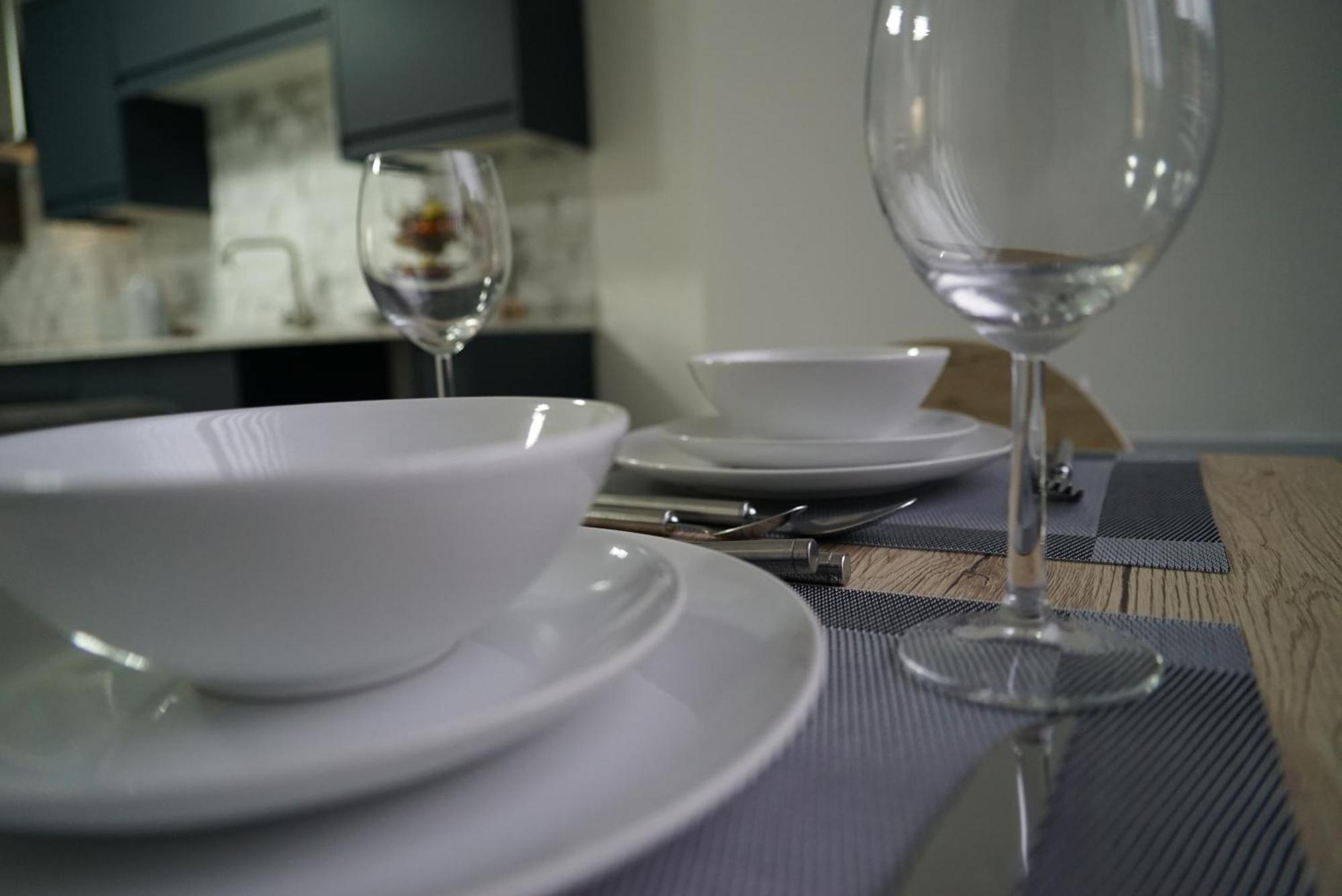 1 & 2 Bed Apartments - Desborough, Kettering, Wifi, Parking, Family Exterior foto